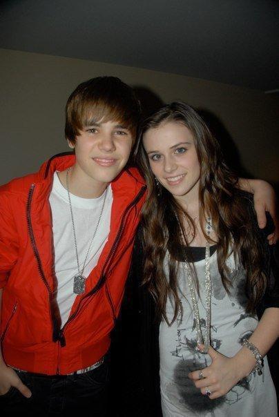 Kejtlin Protiv Chtoby Dzhastin Vstrechalsya S Selenoj 16 Yanvarya 2011 Biebermusic Com